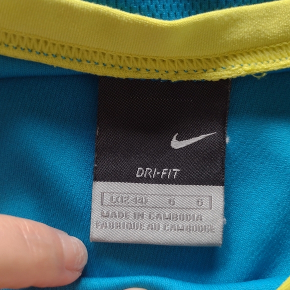 Nike Dri-fit long sleeve 2 tone shirt. Size is Large (12-14) in women's. - Picture 7 of 9